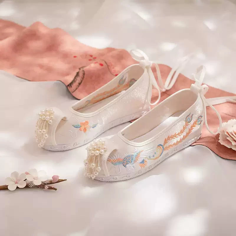 Women Canvas Embroidered Phoenix Hanfu Sneakers | HANFUBAO