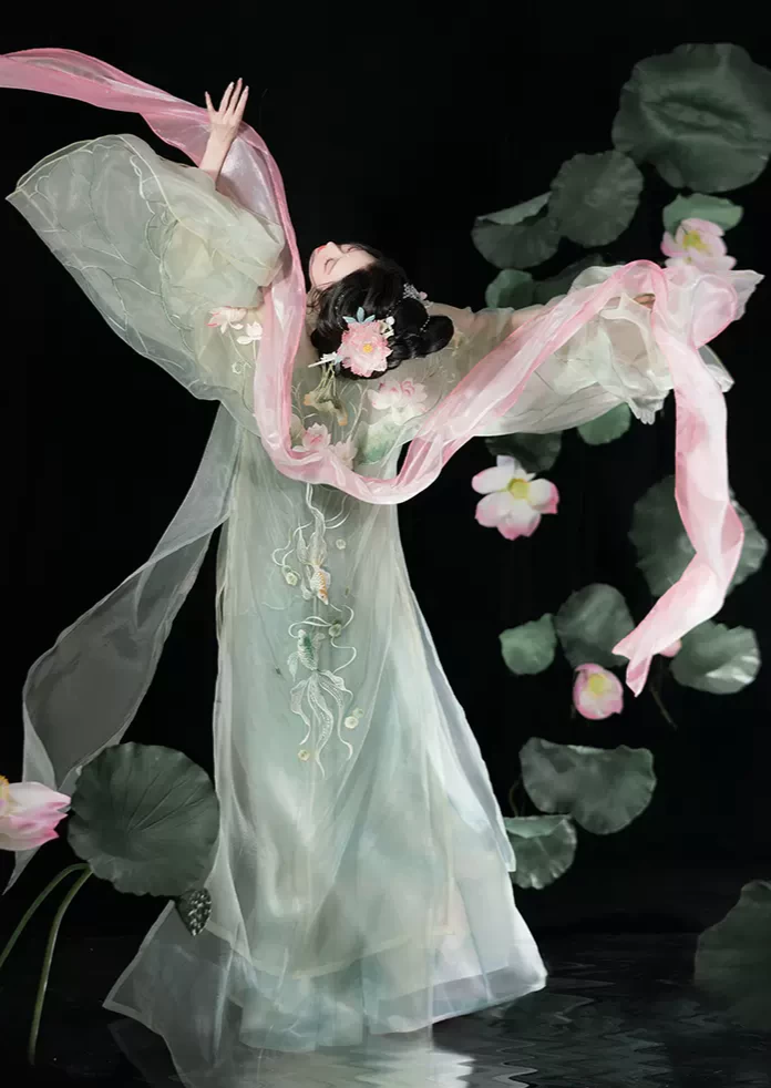 Women's 5-Piece Chiffon Floral Embroidered Hanfu Set | HANFUBAO