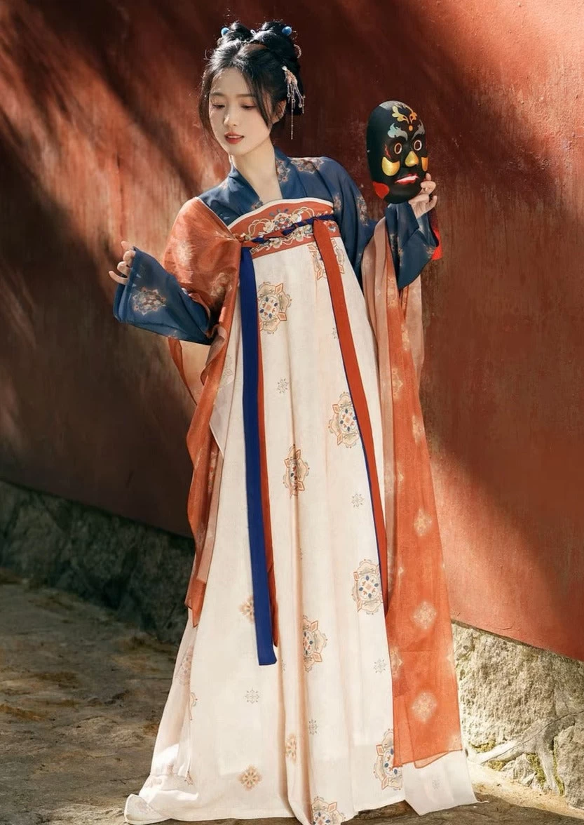 Women’s Modern Chiffon Hanfu 3-Piece Set Floral Embroidery | HANFUBAO