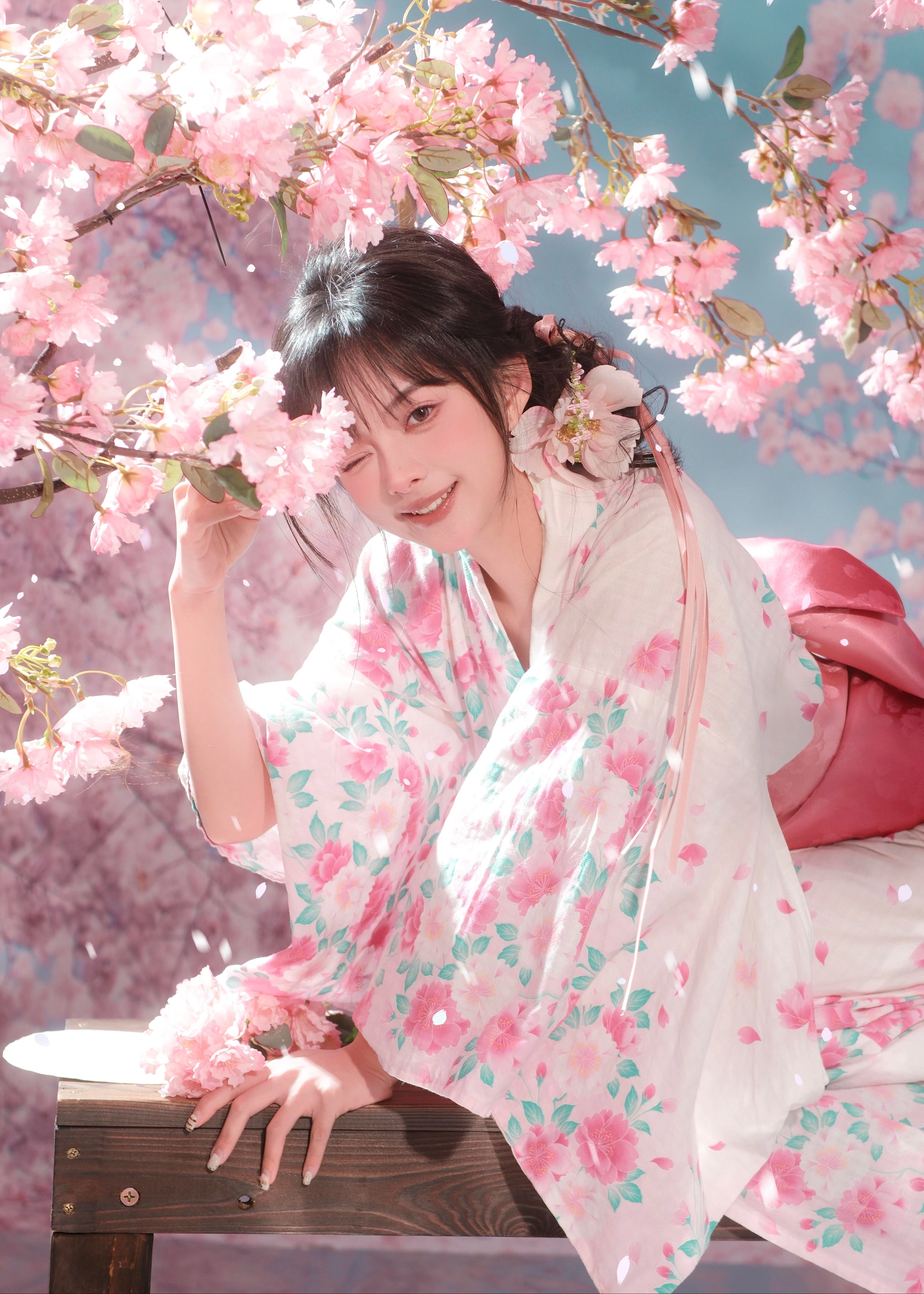 Women’s Modern Hanfu 2-Piece  Kimono Set Pink Sakura | HANFUBAO