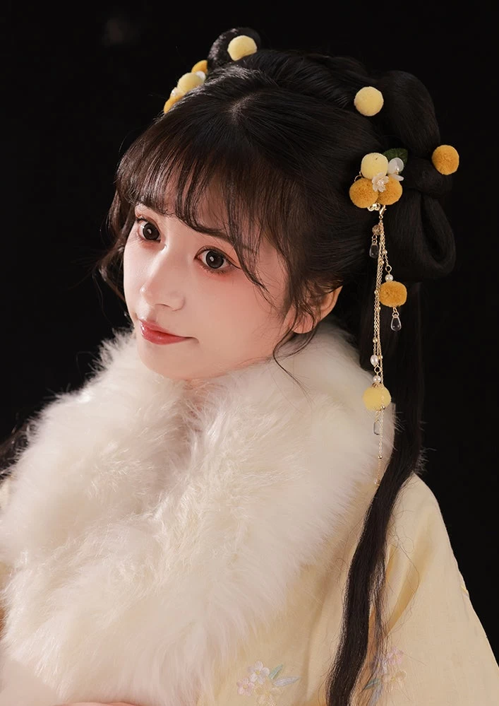 Women Hanfu Style Yarn Pom Pom Hair Clips w/ Faux Pearls Snow Ball 9cm | HANFUBAO