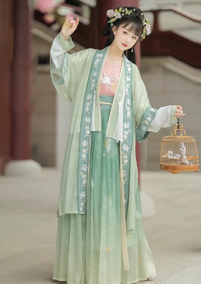 Women's Song Dynasty Hanfu 4-Piece Set Jasmine Floral| HANFUBAO