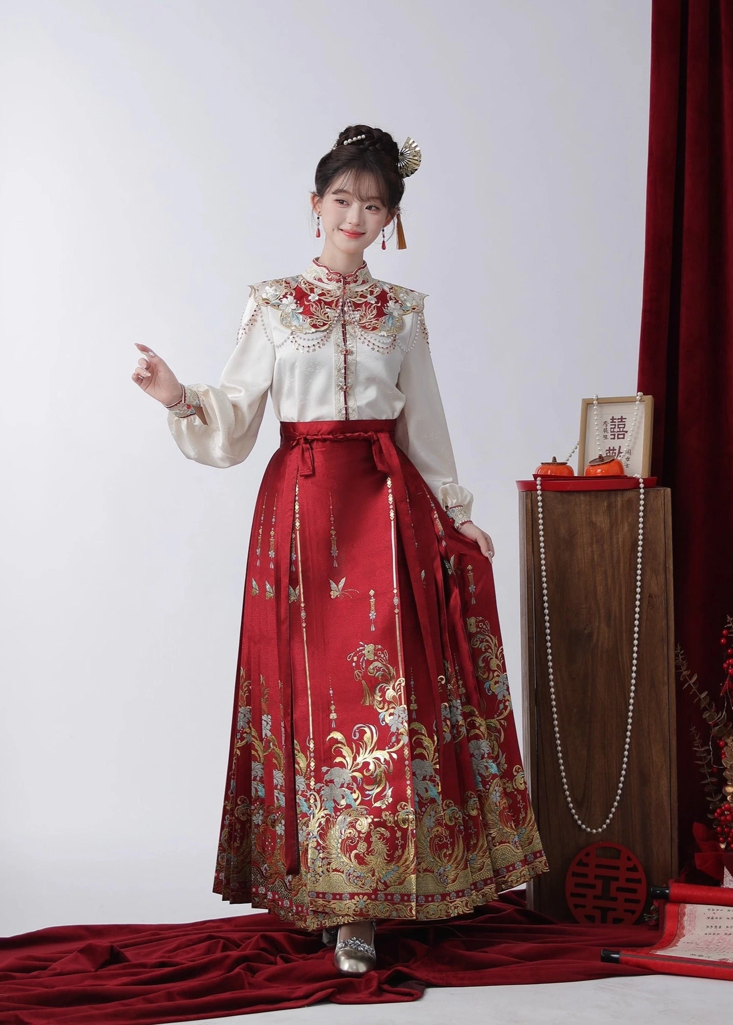 Women Modern Hanfu Wedding Set  Red Phoenix Embroidery Plus Size | HANFUBAO