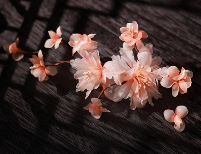 Women’s 2-Piece Apricot Blossom Yarn Flower Hanfu Hair Clips | HANFUBAO