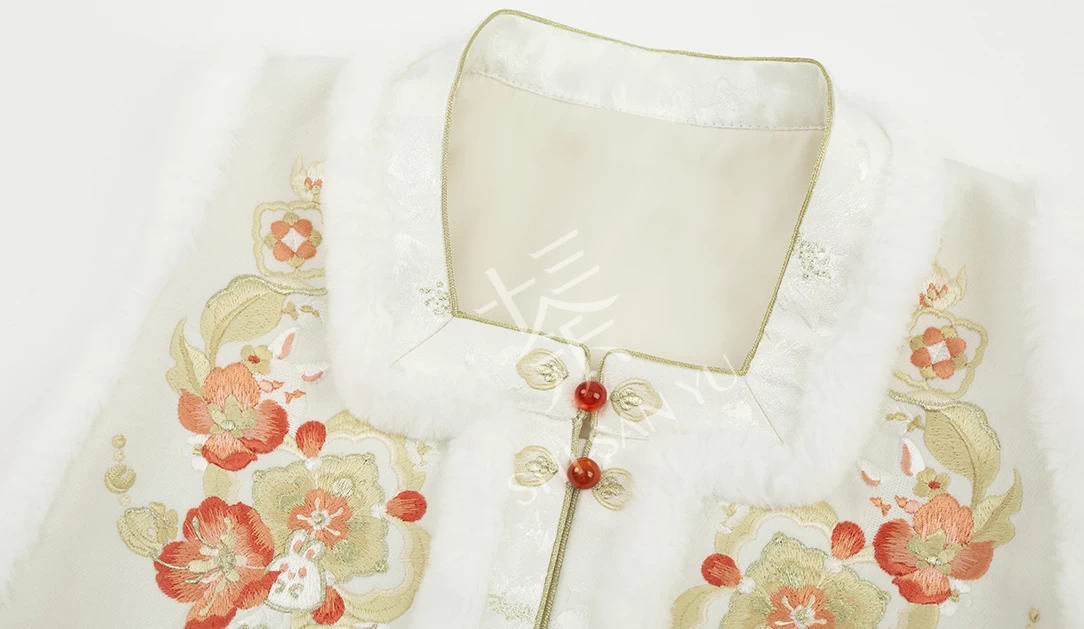 Women Winter Hanfu Dress Set Floral Embroidery Polyester| HANFUBAO