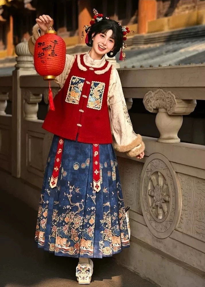 Women’s Plus Size Modern Daily Orange Kitty Hanfu Set,  | HANFUBAO