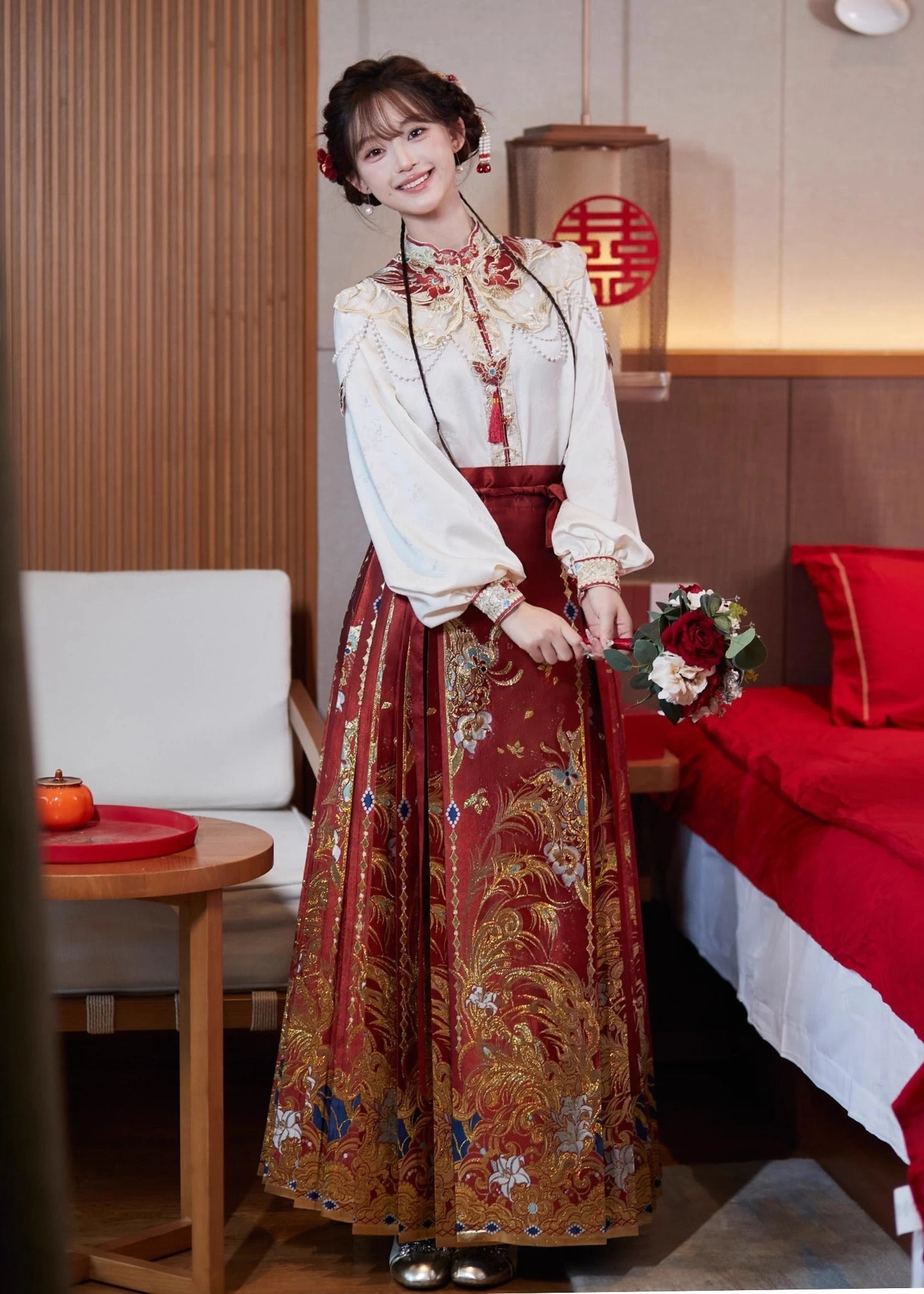 Women's 3-Piece Modern Wedding Hanfu Set Phoenix Embroidery | HANFUBAO