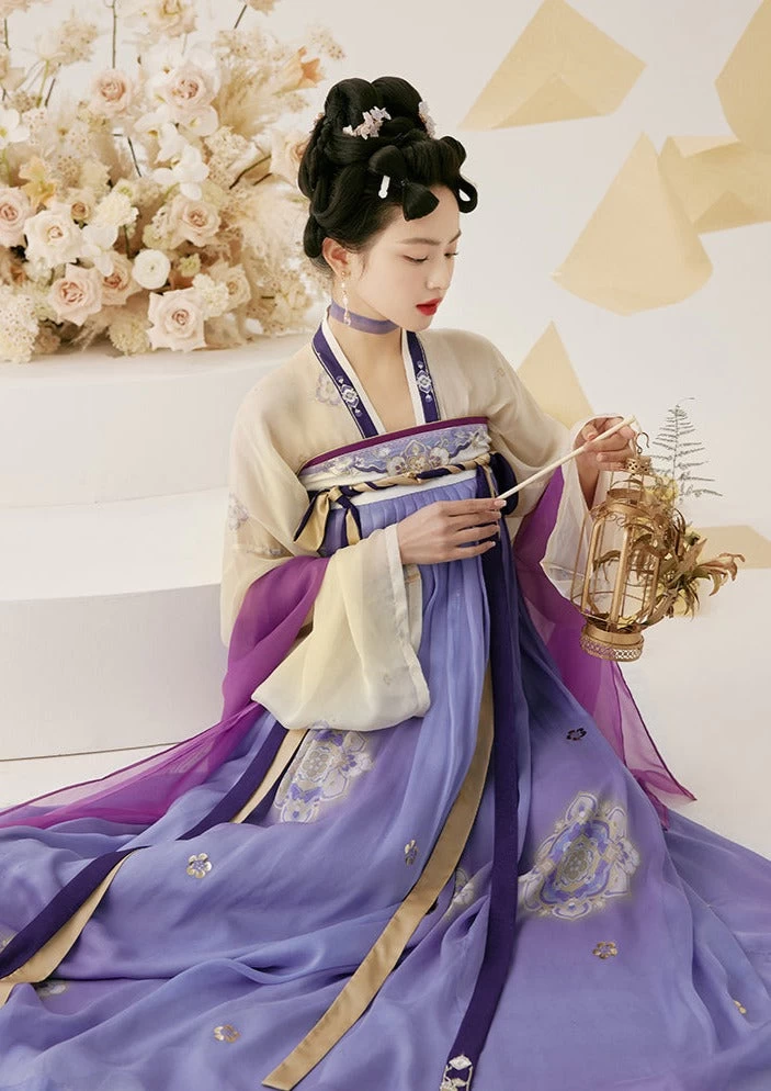 Women Modern Hanfu 100% Silk Set Violet Floral Embroidered | HANFUBAO