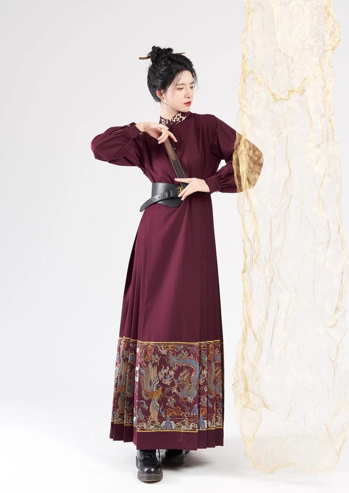 Women Modern Hanfu Dress Cloud Embroidery Daily Wear Plus Size | HANFUBAO