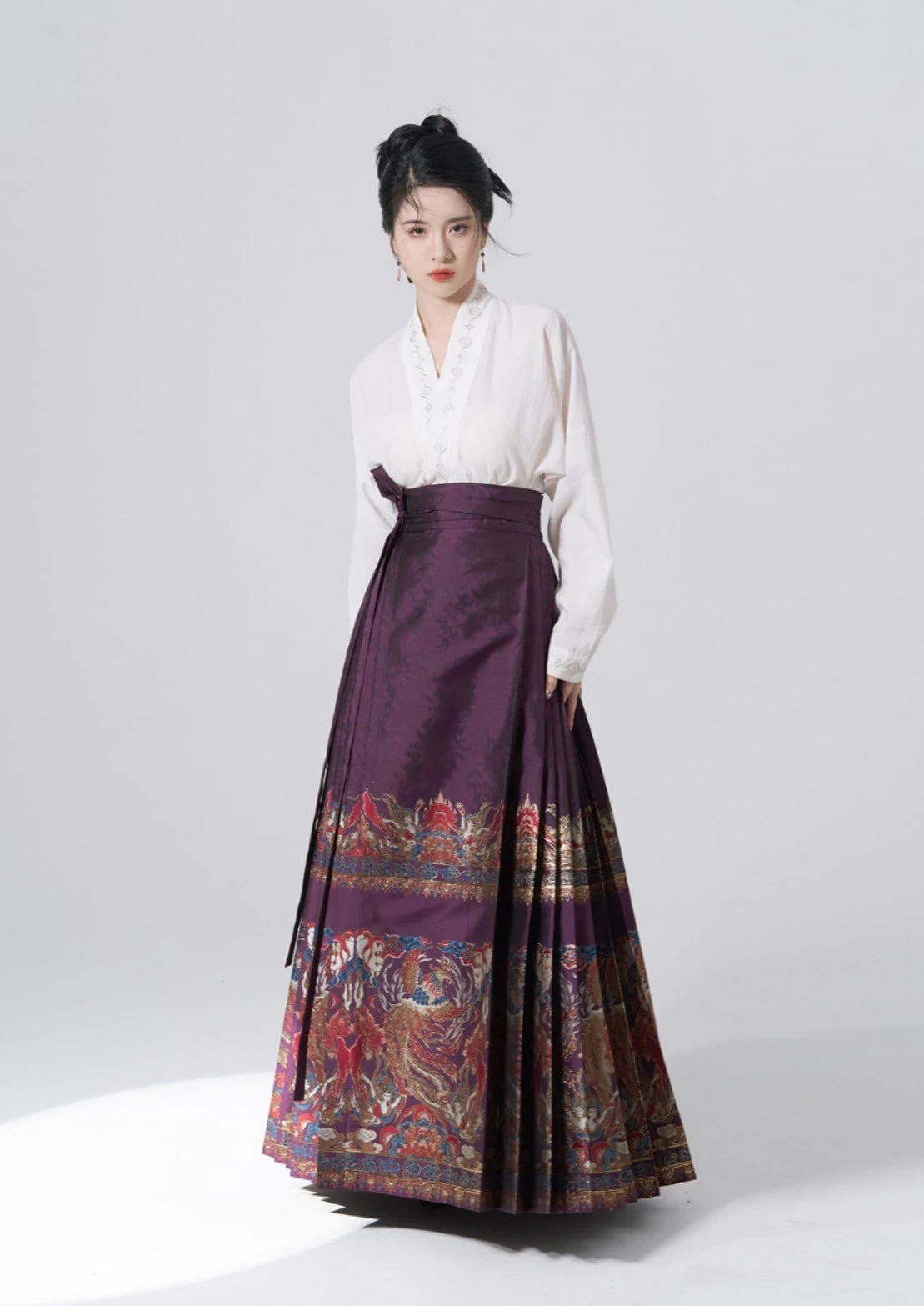 Women Modern Hanfu Ma Mian Skirt Phoenix Red Jacquard | HANFUBAO