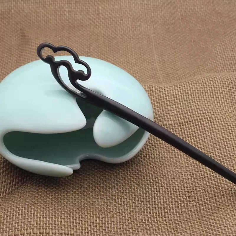 Personalized Sandalwood Hairpin Cloud Pattern for Hanfu Daily Wear | HANFUBAO