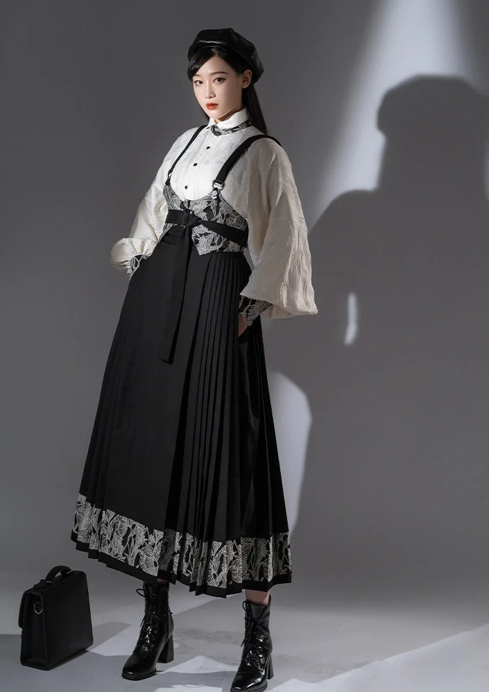 Women Modern Daily Hanfu Set Black | Lyocell-Cotton Blend | HANFUBAO