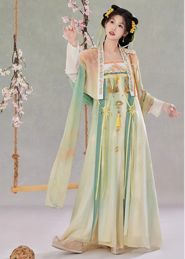 Women  Modern Daily Hanfu 5-Piece Set Willow Mist Green | HANFUBAO