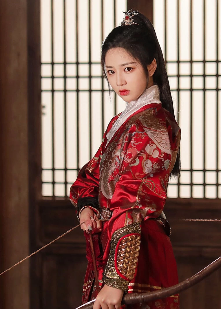 Unisex 4-Piece Embroidered Flying Fish Daily Hanfu Set Warm Cotton| HANFUBAO