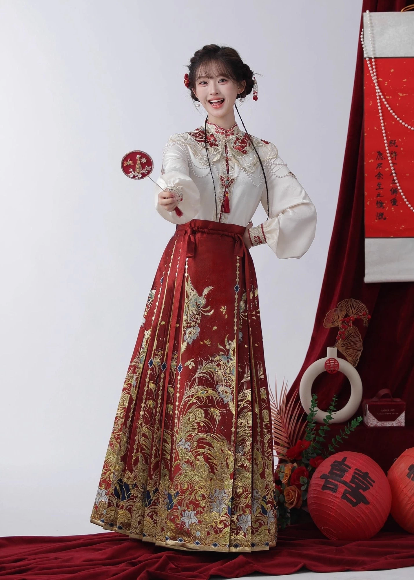 Women's 3-Piece Modern Wedding Hanfu Set Phoenix Embroidery | HANFUBAO