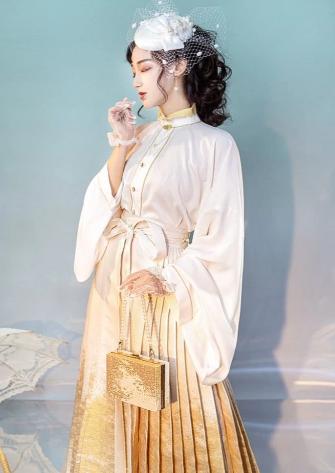 Women Modern Hanfu Ma Mian Skirt Gold Embroidered  | HANFUBAO