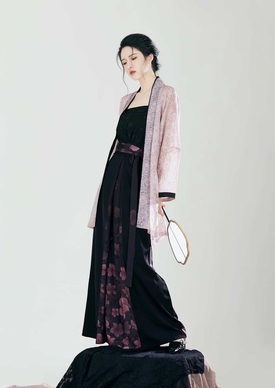 Women's Modern Black Daily Hanfu 3-Piece Set| HANFUBAO