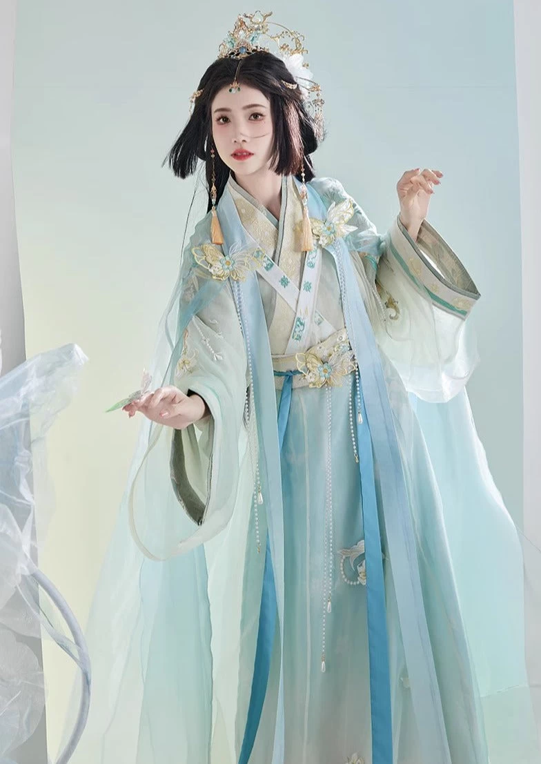 Women Modern Hanfu Yarn Set Floral Embroidery| HANFUBAO