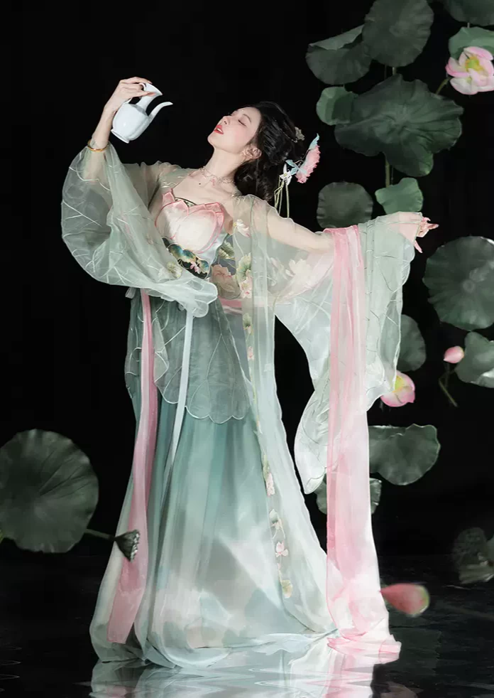 Women's 5-Piece Chiffon Floral Embroidered Hanfu Set | HANFUBAO