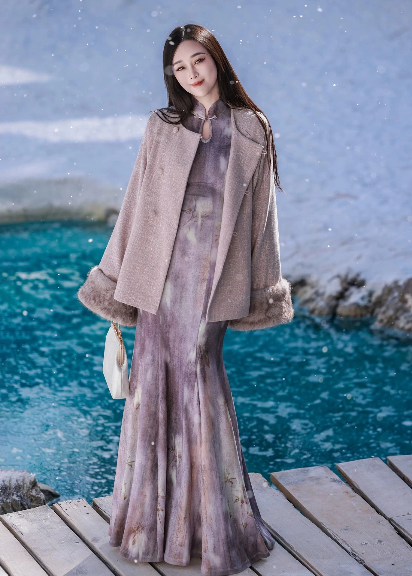 Women Modern Hanfu 2-Piece  Qipao Set Violet Mist | HANFUBAO