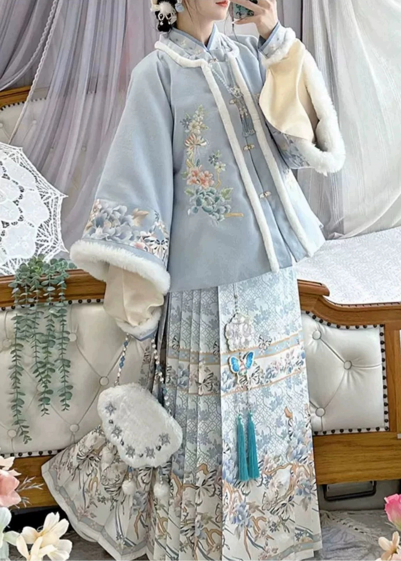 Women’s Plus Size Modern Hanfu Set Snow Plum  Daily Wear | HANFUBAO