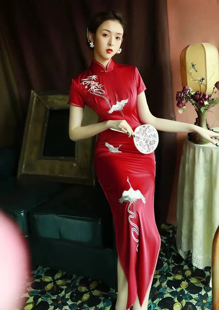 Women’s Red Crane Embroidered Acetate Satin Qipao Dress | HANFUBAO