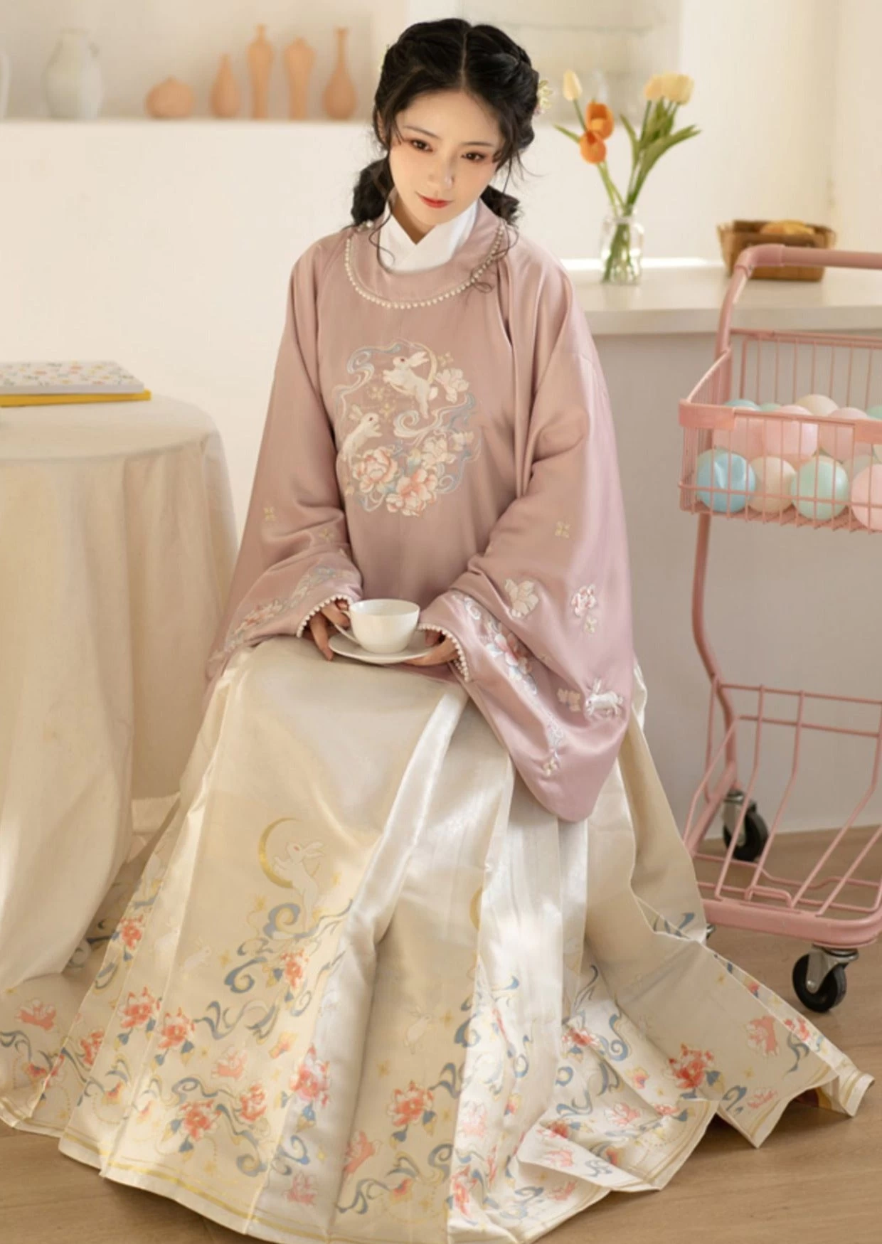 Women Modern Hanfu Cotton Blend Ma Mian Skirt Set White | HANFUBAO