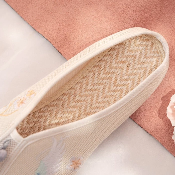 Women’s Hanfu Floral Embroidered Canvas Mule Shoes 7 Colors EU35-40 | HANFUBAO