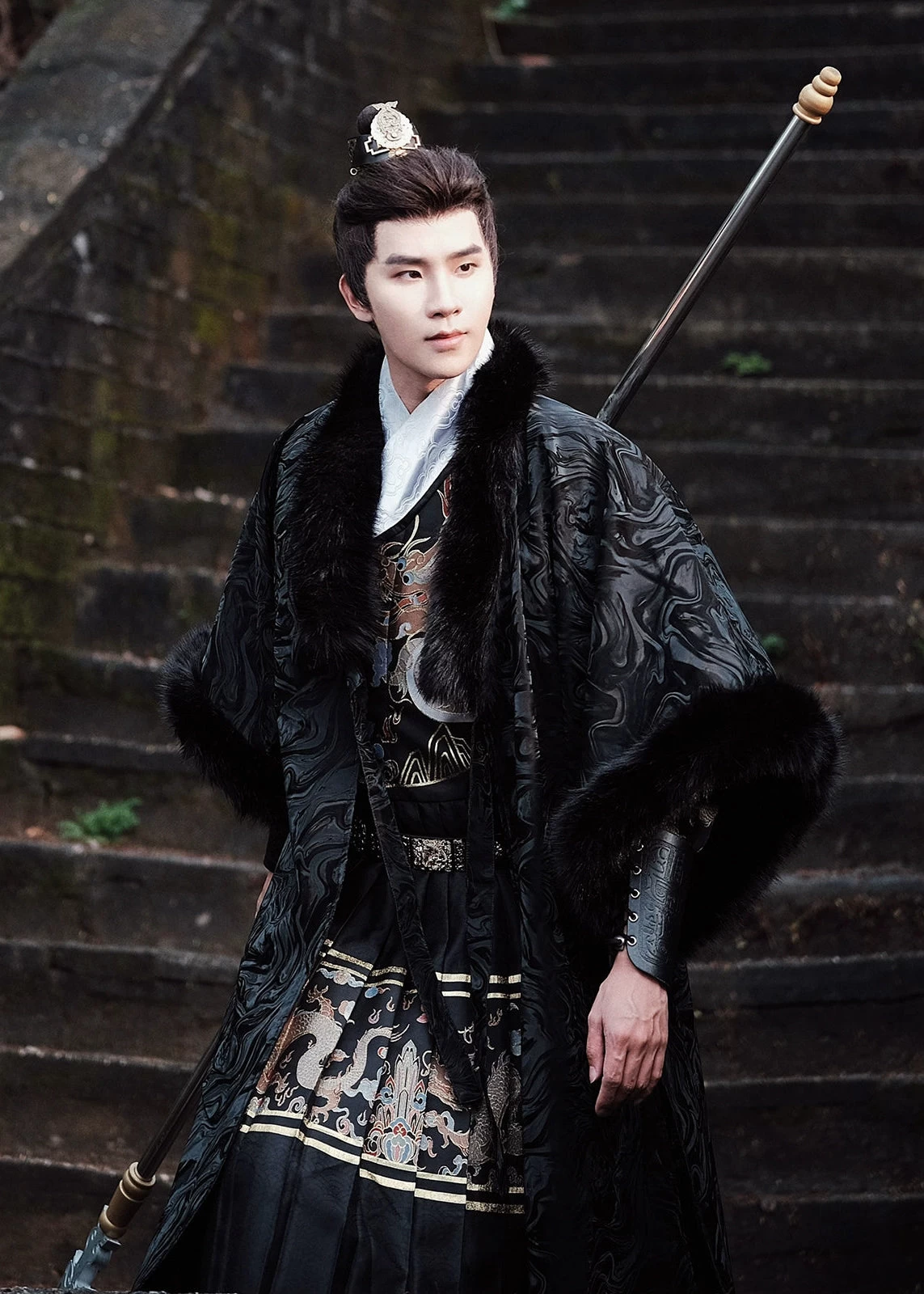 Unisex Daily Hanfu Flying Fish Embroidered Cloak Outerwear | HANFUBAO