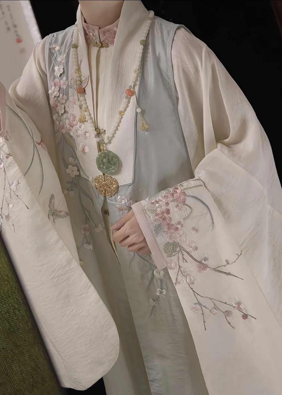 Women Plus Size Modern Hanfu 3-Piece  Set Plum Shadow | HANFUBAO