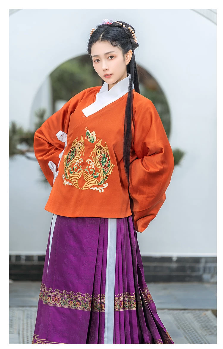 Women Ming Dynasty Ma Mian Hanfu Skirt Golden Floral Jacquard Plus Size | HANFUBAO