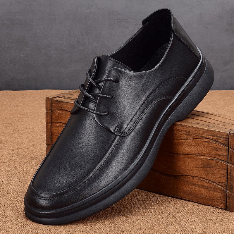 Men's casual leather shoes leather breathable first layer cowhide large size shoes men's shoes lightweight shock absorption driving shoes soft so