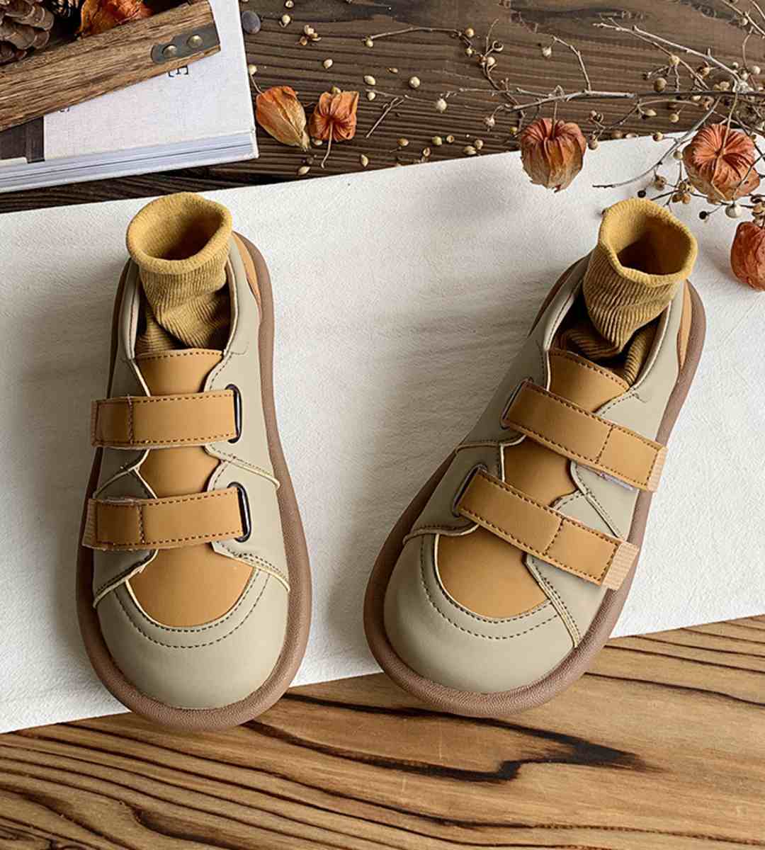 Summer Casual Sneakers Breathable Fabric Stylish Comfortable Footwear