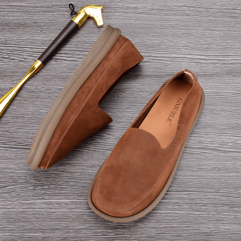 Loafers men's leather soft sole casual big head leather shoes loose round head one pedal lazy shoes breathable