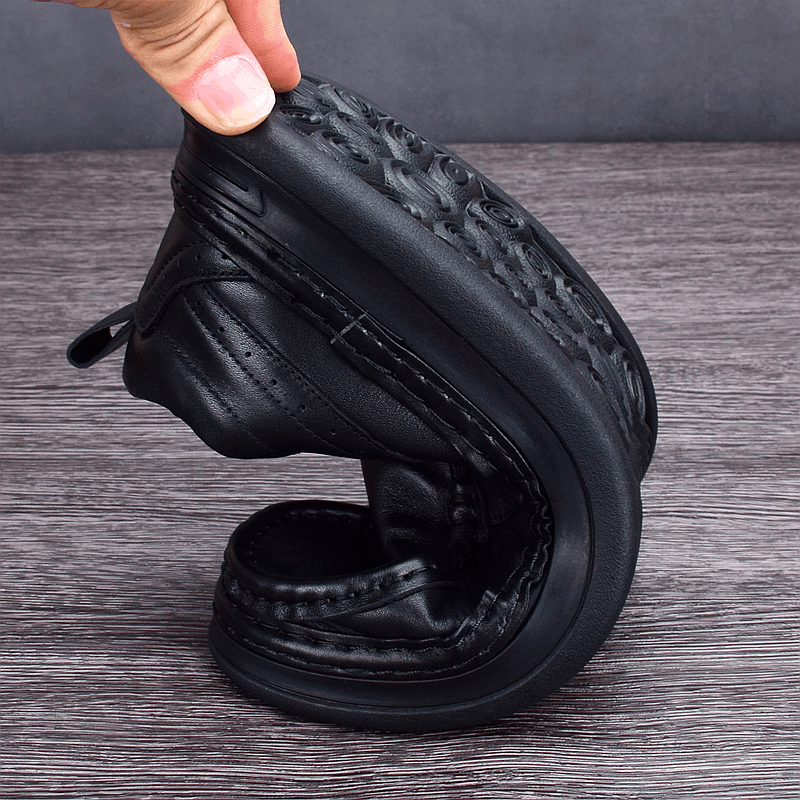 Spring and Autumn Men's Leather Shoes Genuine Leather First Layer Cowhide Thick-soled Wear-resistant Business Wide Foot Shoes Sleeve Lazy Shoes