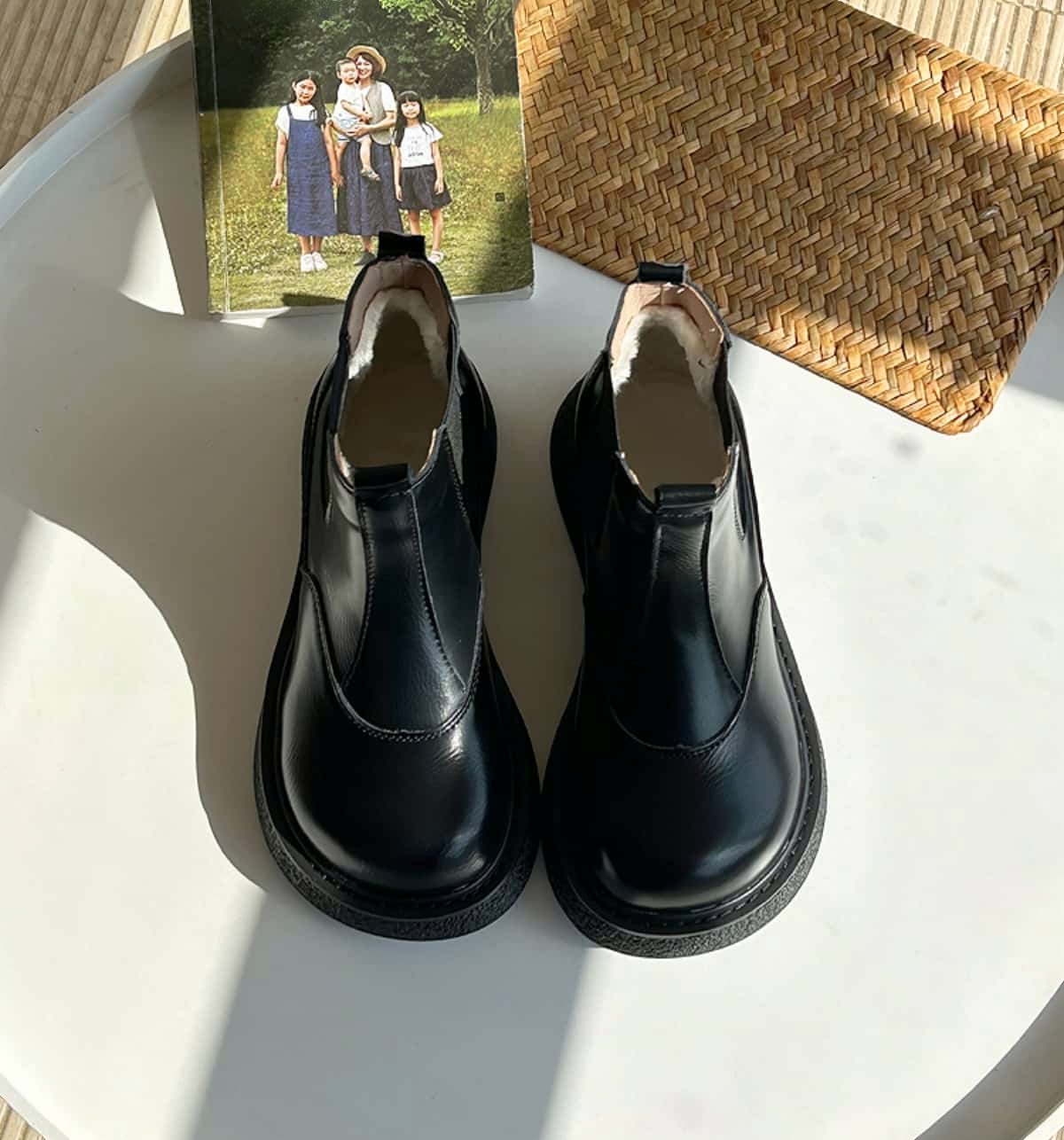 Round head platform big head shoes autumn and winter velvet black medium heel  boots short boots