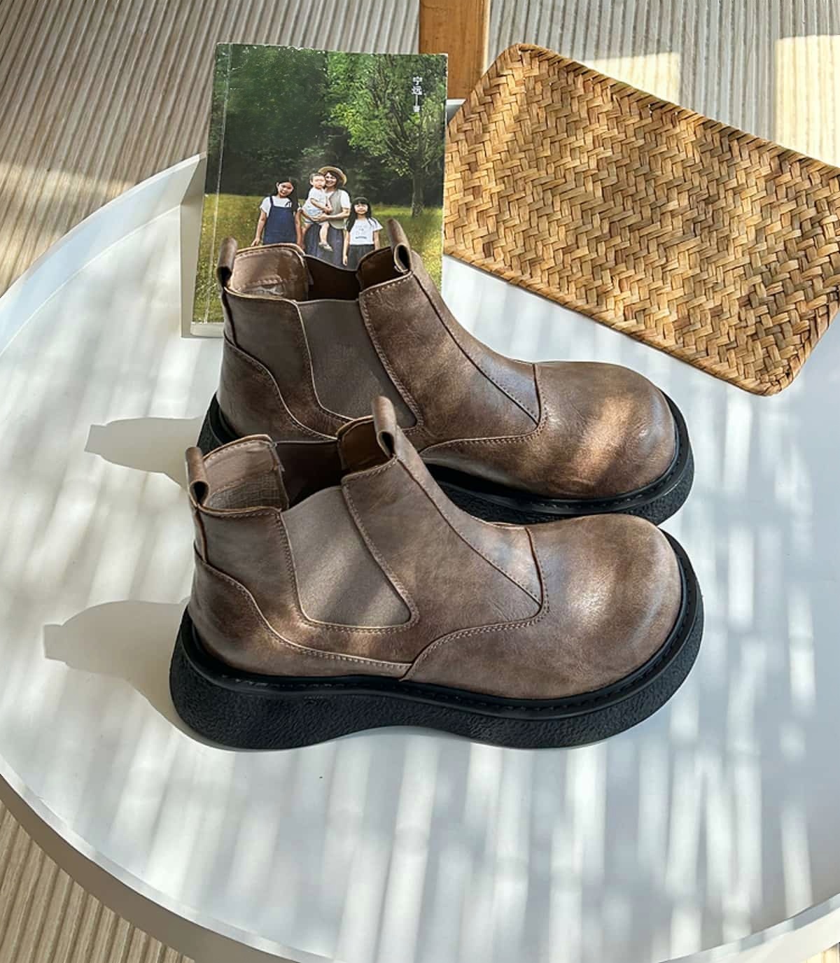 Round head thick sole big head Martin boots new middle heel fashion short boots women