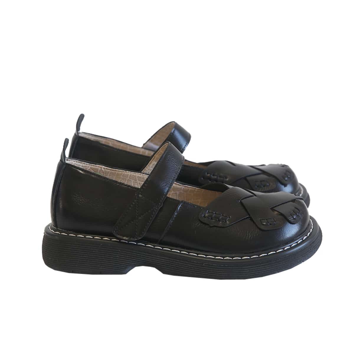 Hollow woven round head light mouth small leather shoes summer word with thick sole comfortable beige sandals