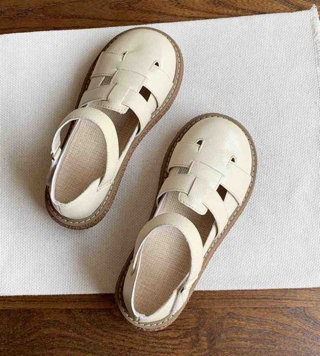 Summer Casual Hollow Shoes Leather College Style Sandals