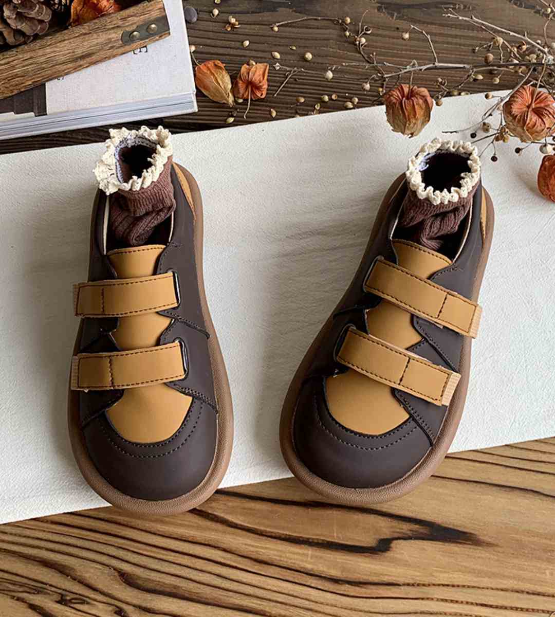 Summer Casual Sneakers Breathable Fabric Stylish Comfortable Footwear
