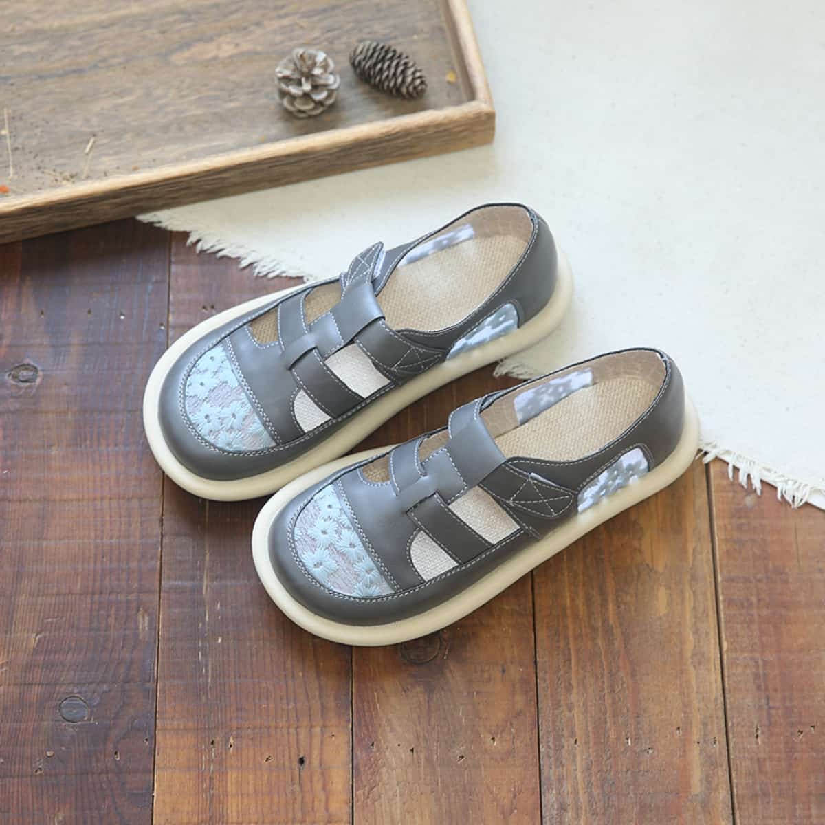 Hollow mesh yarn bag head flats summer cotton and linen soft sole low heel Roman sandals