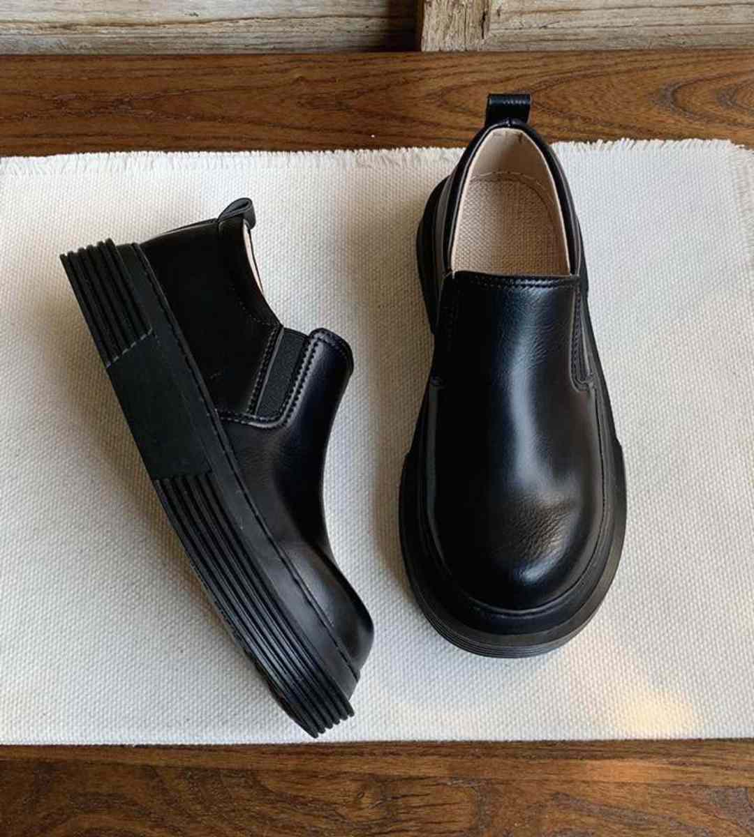 Fall Low-top Leather Shoes Vintage Style Women's Footwear