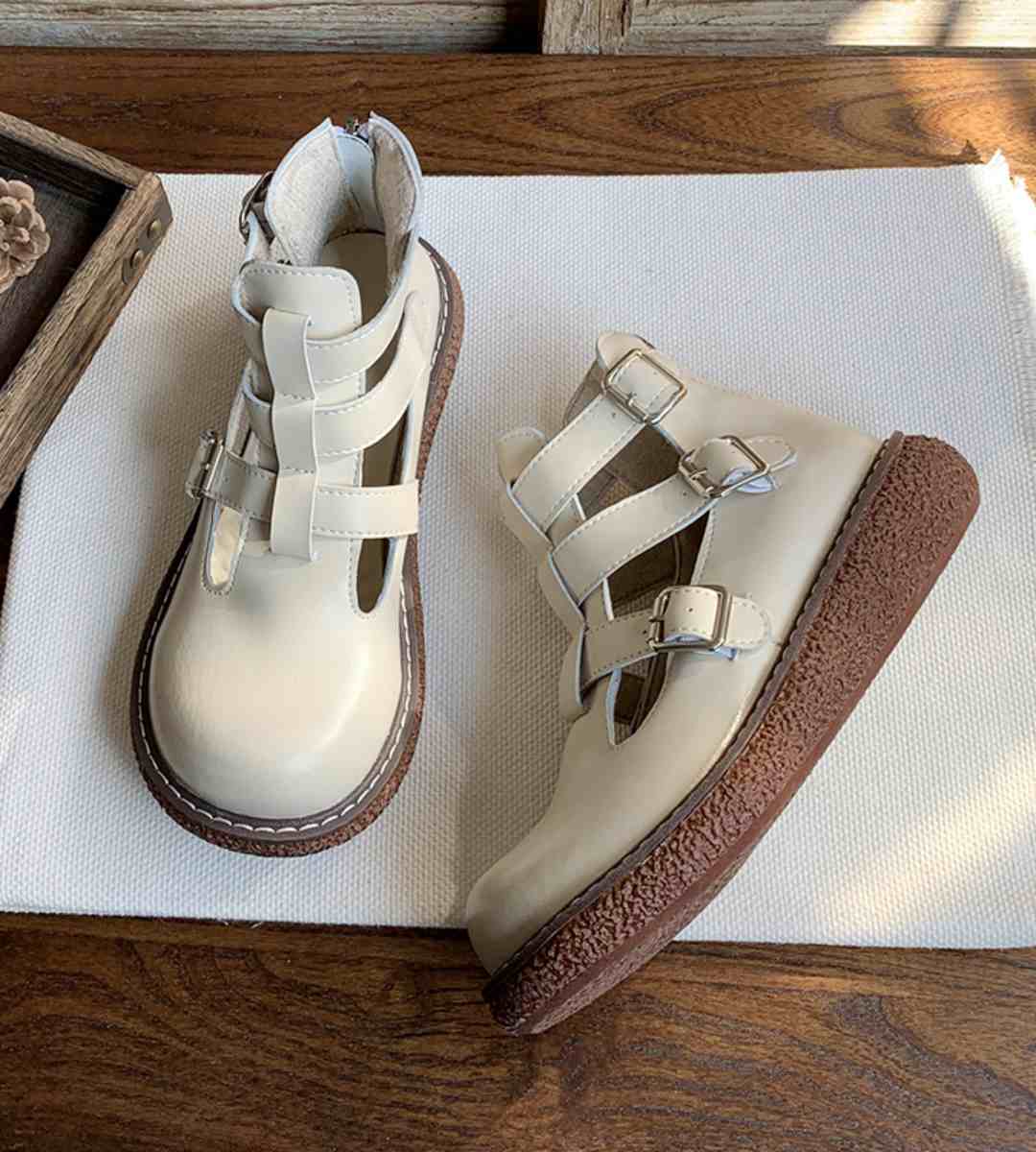 Summer Casual Sneakers Mesh Lightweight Fashion Sports Shoes