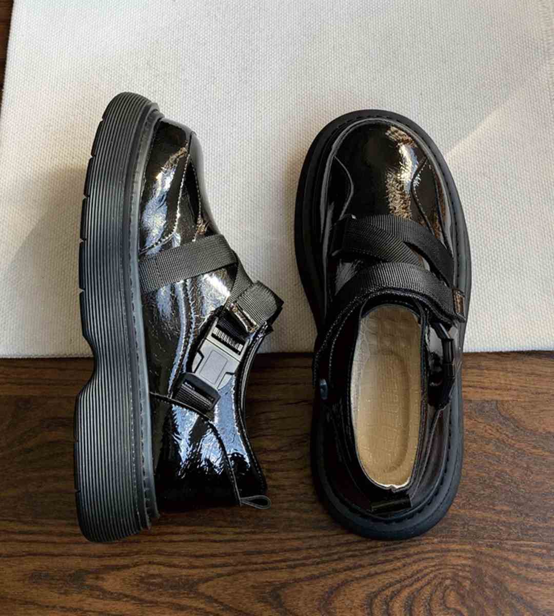 Autumn Casual Sneakers Leather Unique Fashion Type