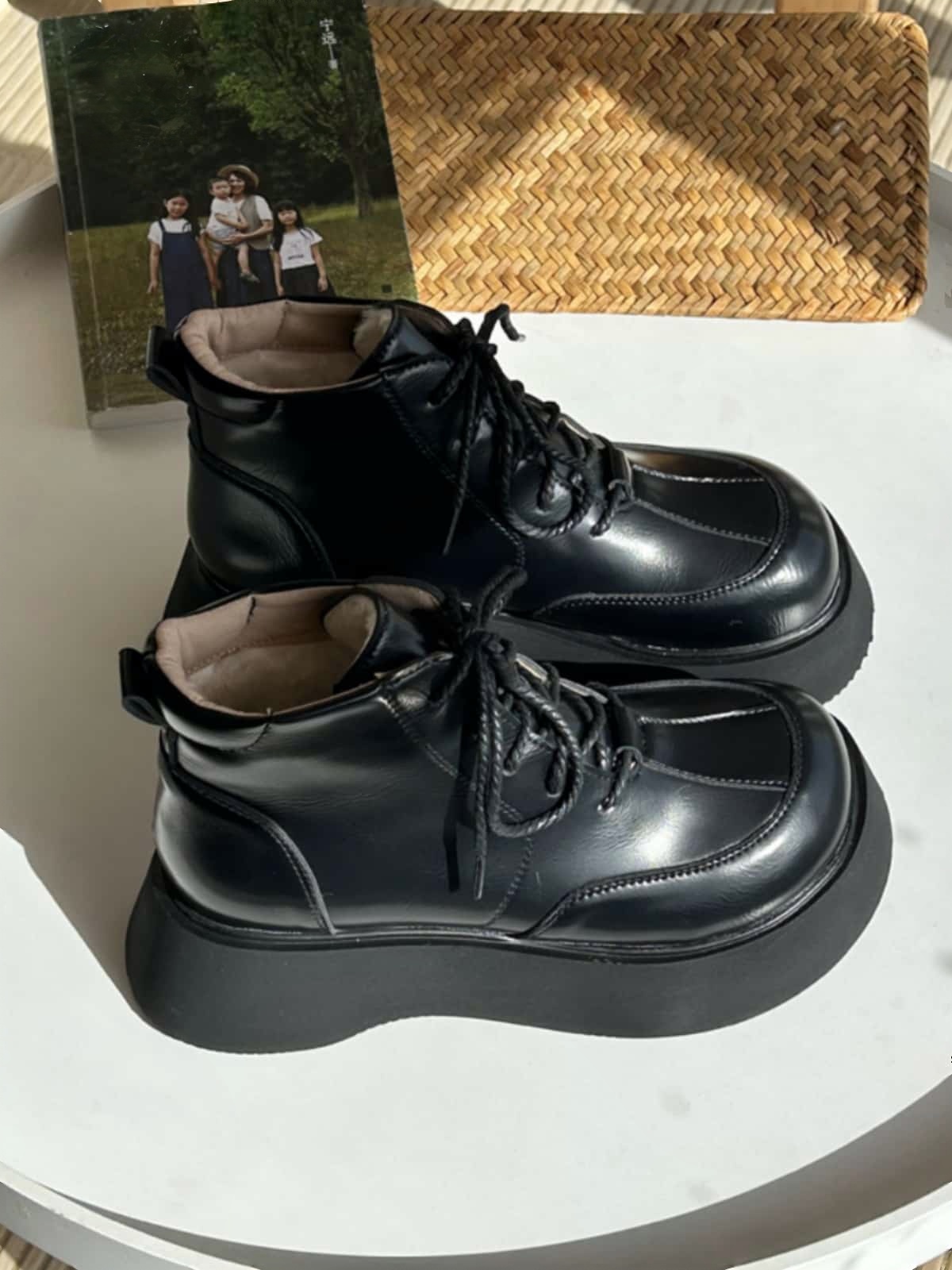 Round head strappy thick-soled Martin boots winter black versatile muffin bottom short boots