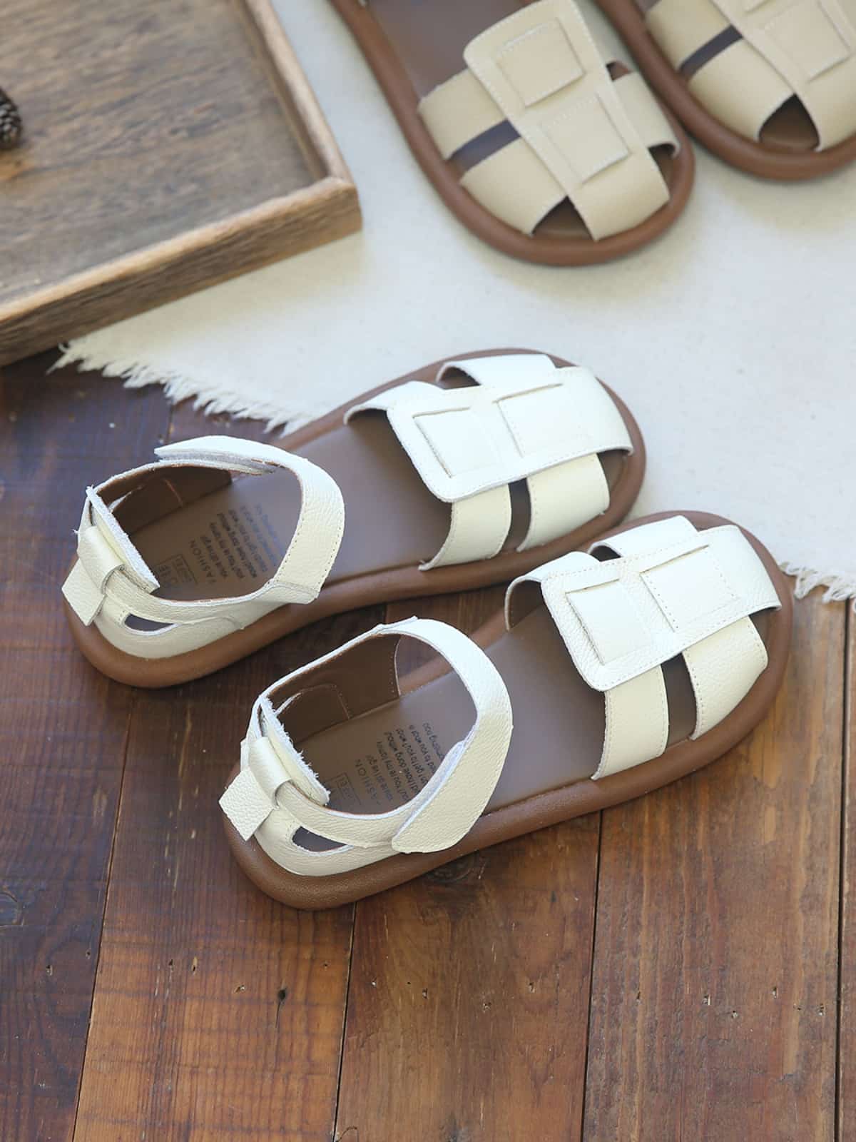 Leather Hollow Baotou Flat Shoes Summer Velcro Breathable Soft Sole Roman Sandals