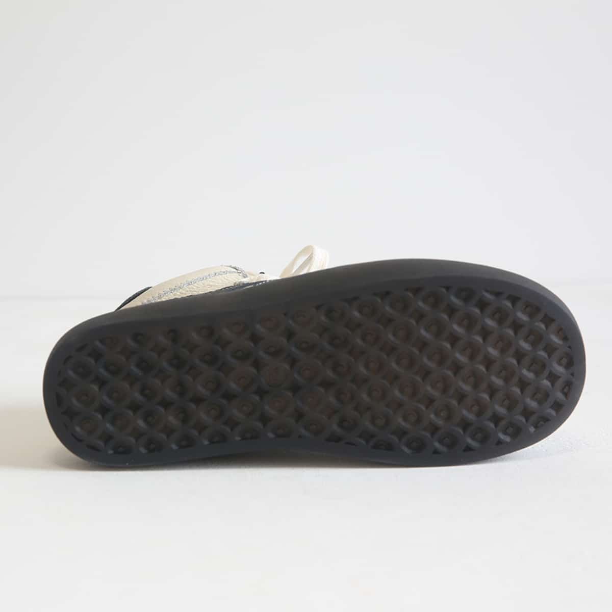 Round head lace-up flat shoes autumn and winter new high-top sports comfortable versatile board shoes women