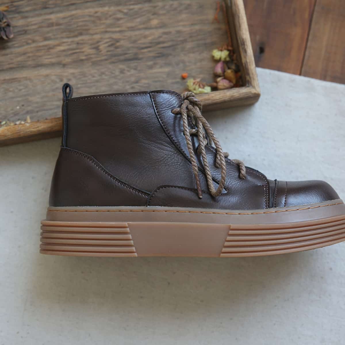 Round head lace-up platform big head shoes autumn and winter new versatile short boots Martin boots