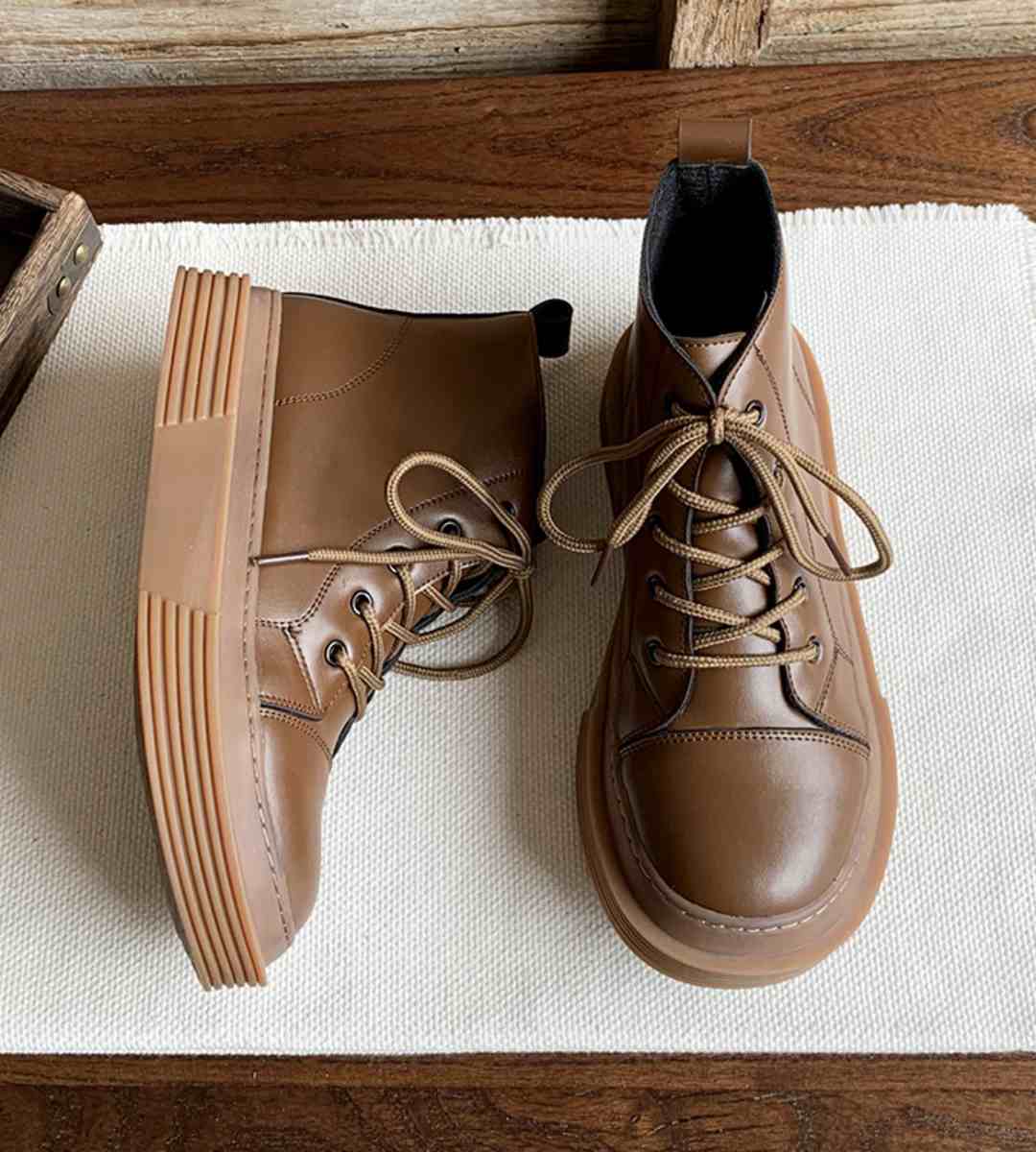 Winter Boots Leather Casual High-Top Shoes for Women Fashion Trendy Style