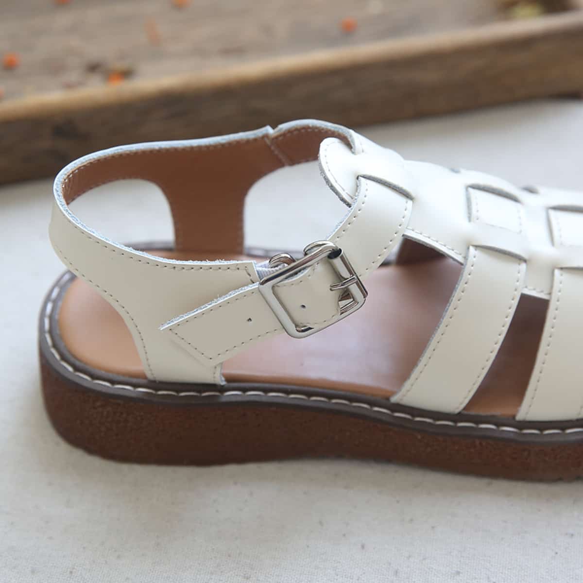 Leather hollow bag head platform big head shoes summer middle heel Roman sandals